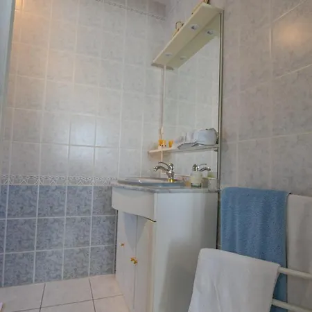 La Combernee 3* Viviers-sur-Artaut